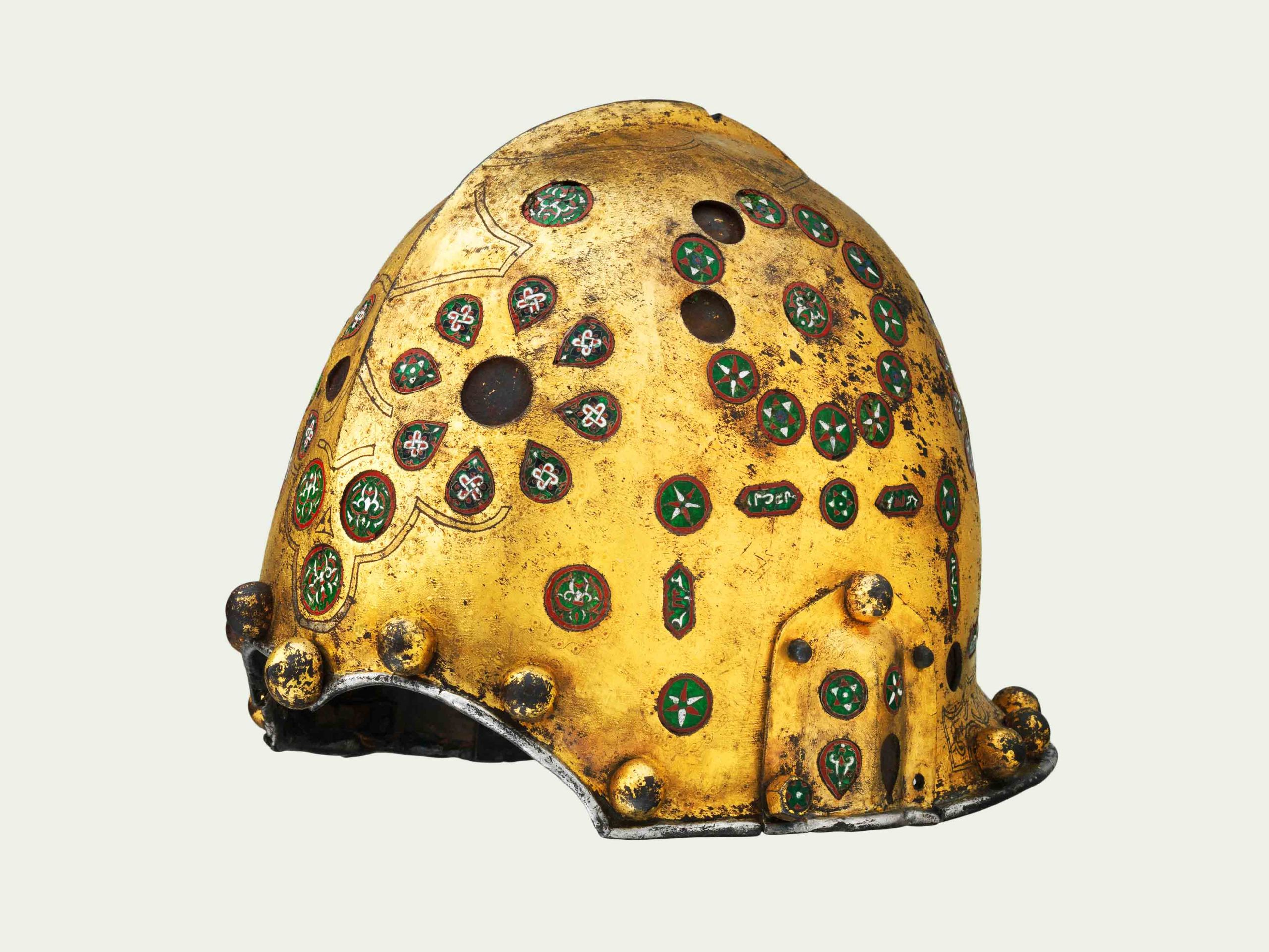Ce casque aurait appartenu à Boabdil, dernier roi nasride de Grenade. C'est le seul exemple connu d'armure à avoir survécu à la période nasride en Espagne. (Images Getty)   