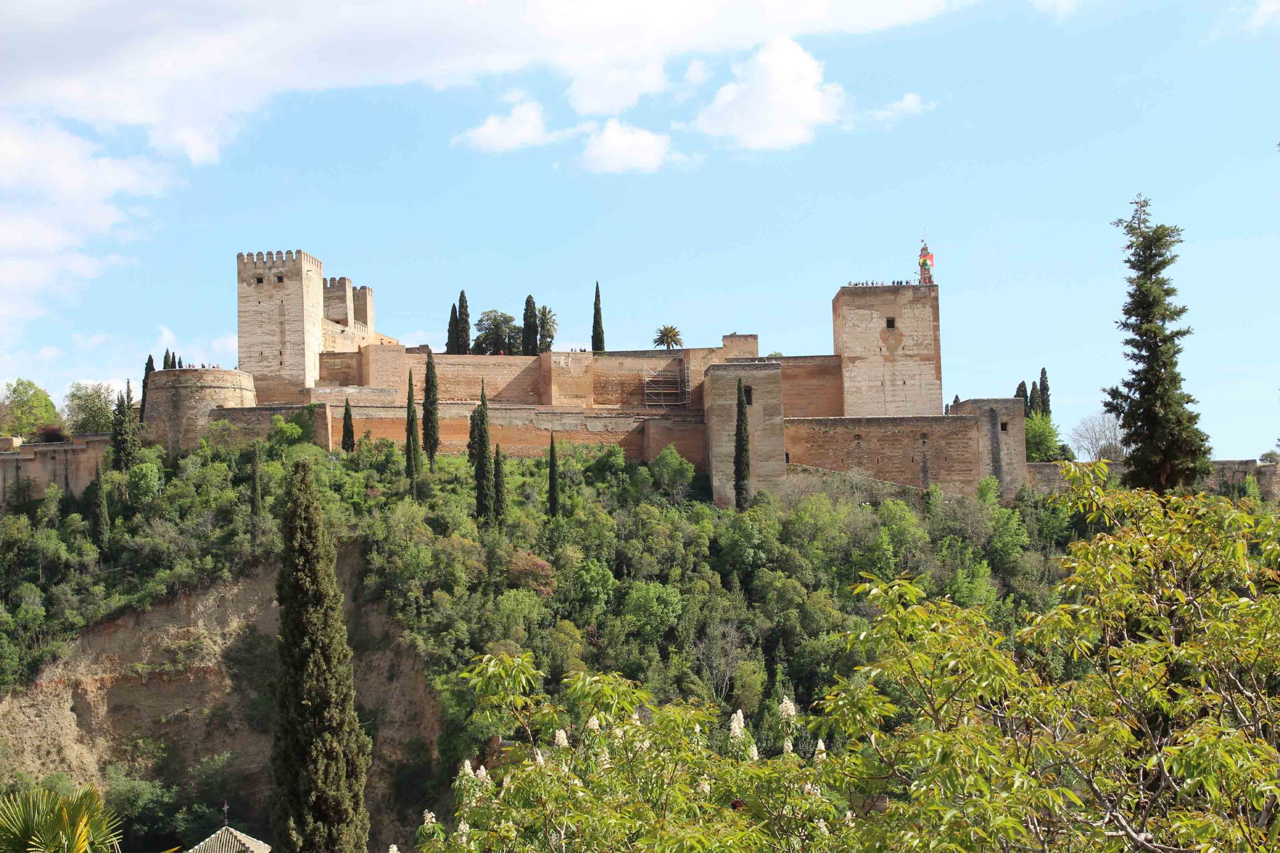 L'Alhambra aujourd'hui. Arab News a reçu une autorisation spéciale pour pouvoir filmer à l'intérieur de ce monument dans le cadre de cet article. (Shutterstock)   