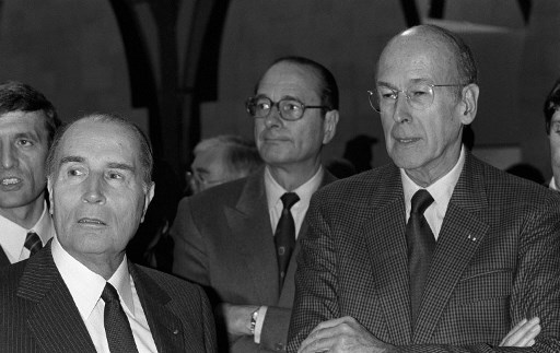 Le 10 mai 1981, il échoue à se faire réélire face à François Mitterrand, qui recueille plus d'un million de voix de plus que lui (Photo, AFP)