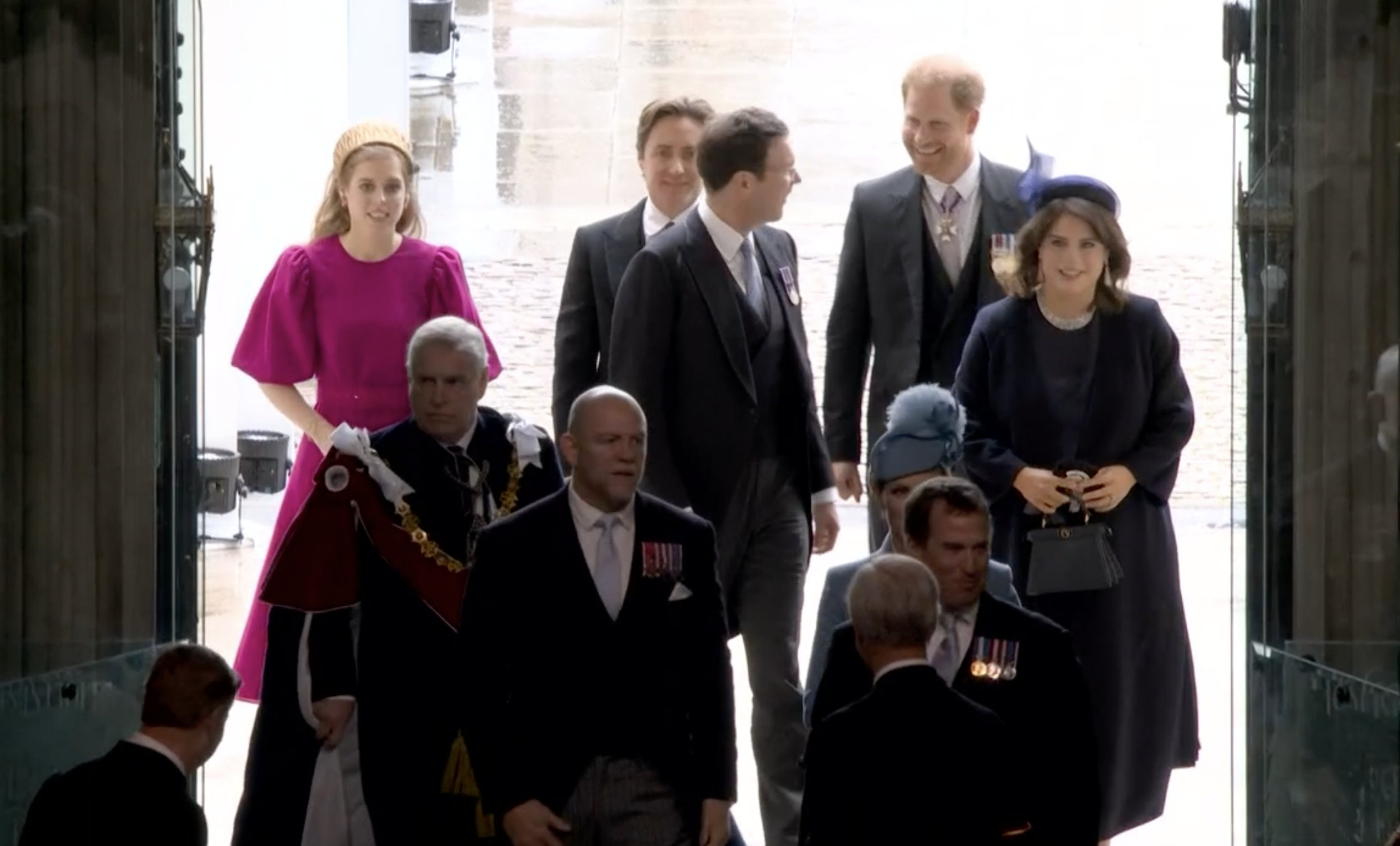 La Princesse Royale, Anne, le Prince Harry, les princesses Beatrice et Eugénie, le Prince Edward et la Comtesse de Wessex sont aussi arrivés à l'Abbaye de Westminster avant le couronnement du Roi Charles III (Photo, AFP).