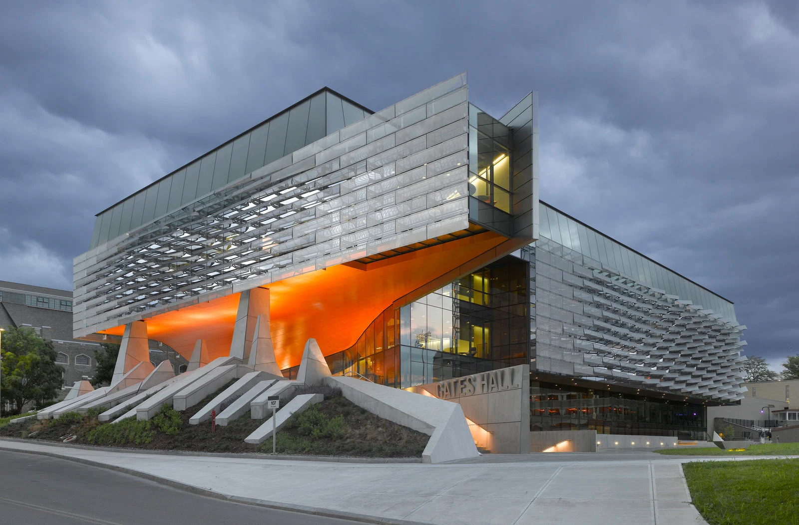 4.	Bill & Melinda Gates Hall de l'Université Cornell à Ithaca, États-Unis. (Morphosis Architects)