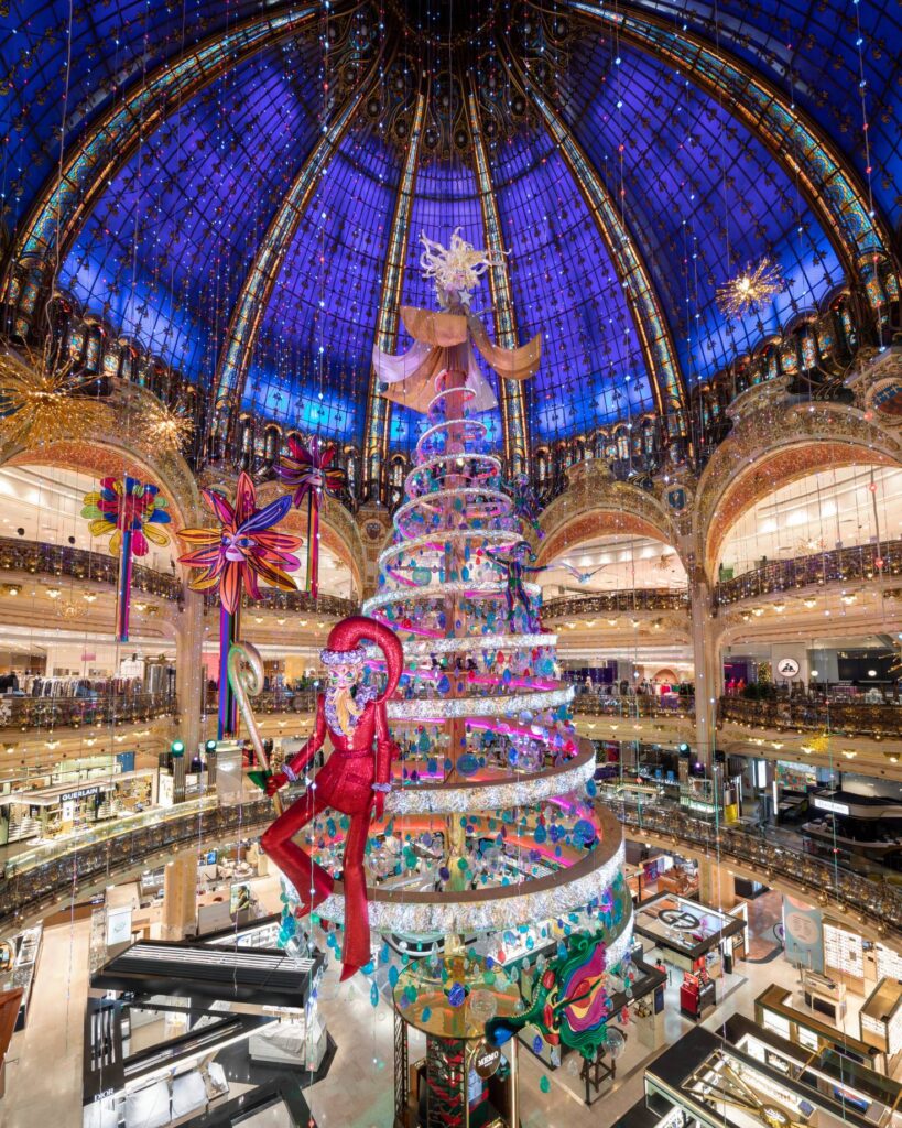 Tous les ans, les Galeries Lafayette Haussmann émerveillent les visiteurs avec des vitrines de Noël exceptionnelles (Photo, fournie).