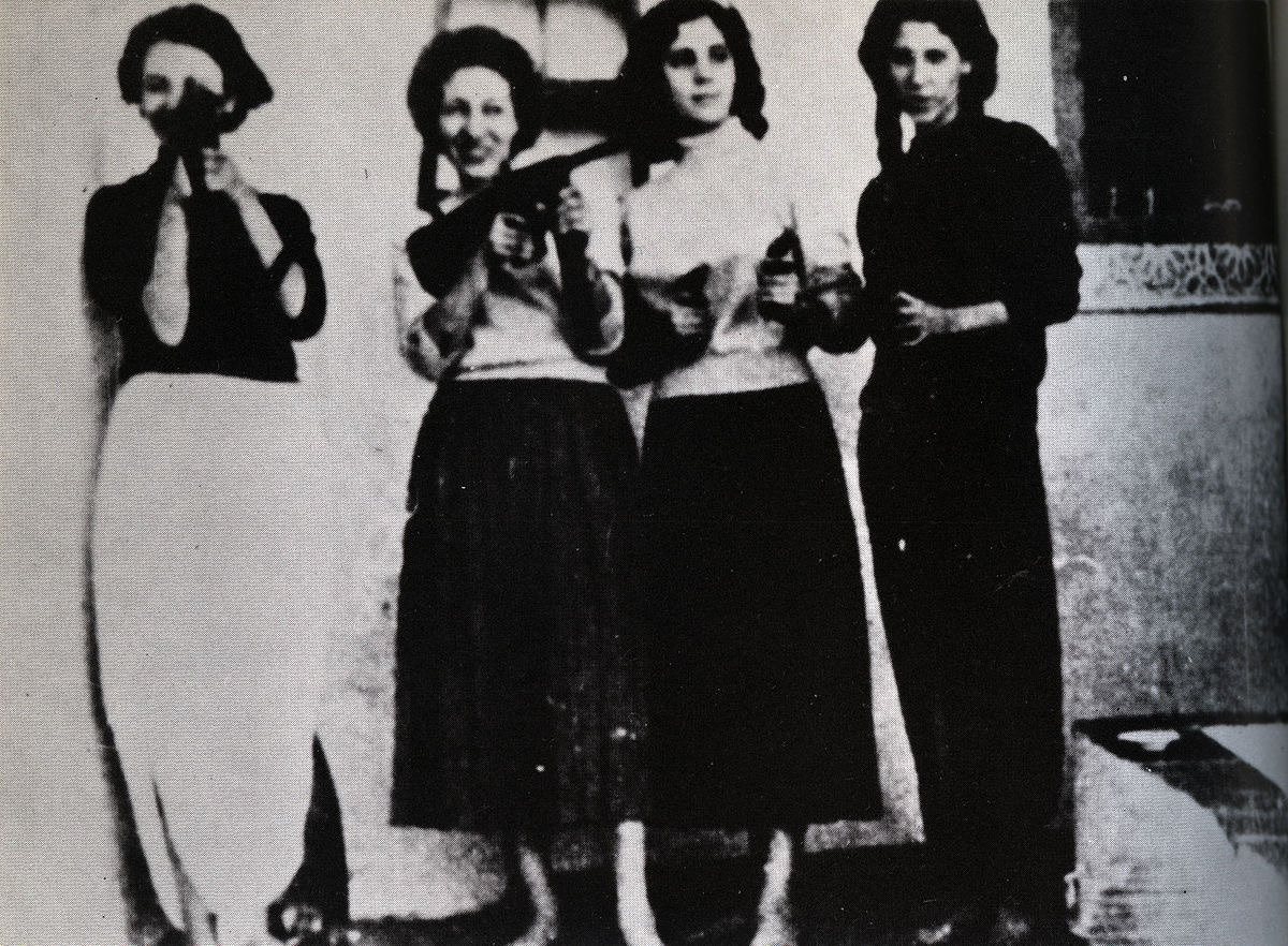 Samia Lakhdari, Zohra Drif, Djamila Bouhired , Hassiba Ben Bouali