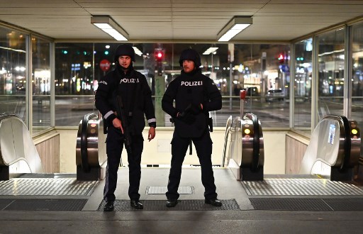 Les forces de police mobilisées en nombre pour sécuriser les lieux (Photo, AFP)
