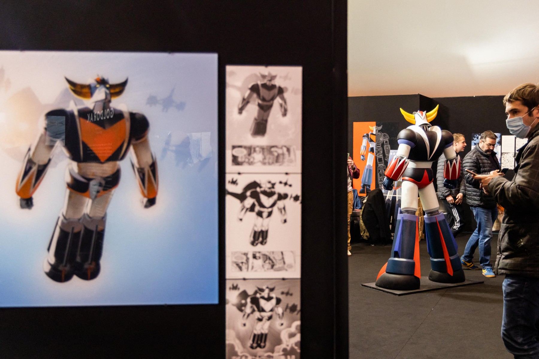 Devenir le pilote de Goldorak ou de l'un de ces autres robots géants issus des dessins animés nippons est un rêve devenu réalité pour le Japonais Ryo Yoshida