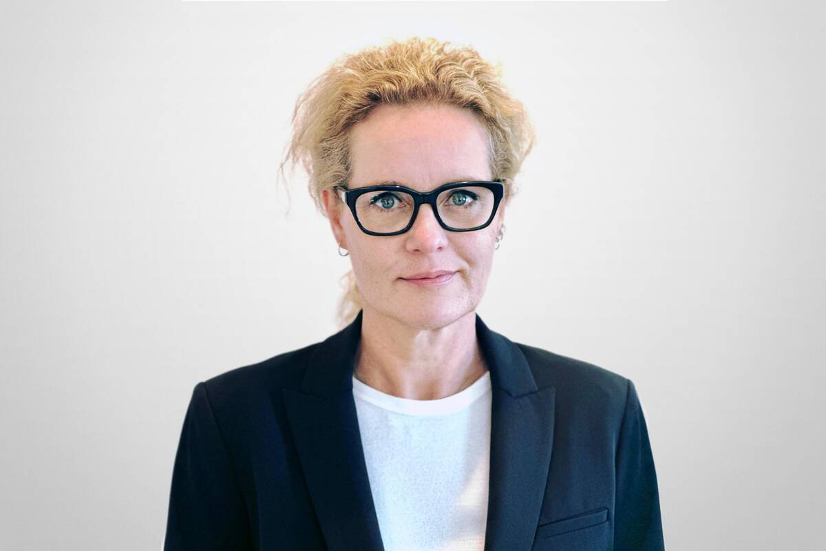 Karen Rasmussen, responsable de la vente en ligne chez Apple. Fourni