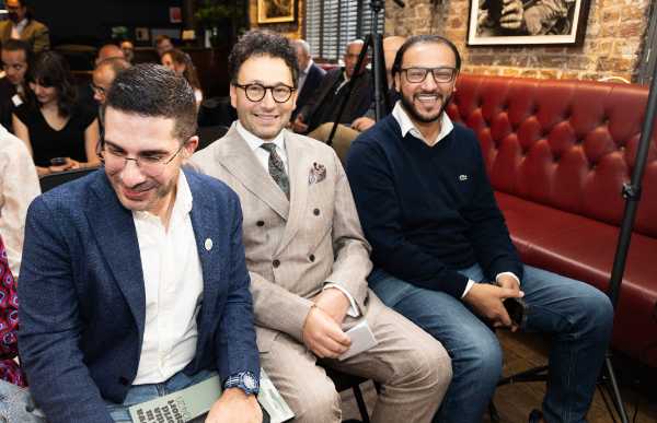 Des dignitaires, des diplomates et des journalistes de renom ont assisté à l'événement organisé par le Frontline Club à Londres. (photos AN)