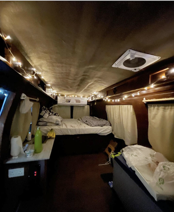 L'intérieur du camping car (fournie)