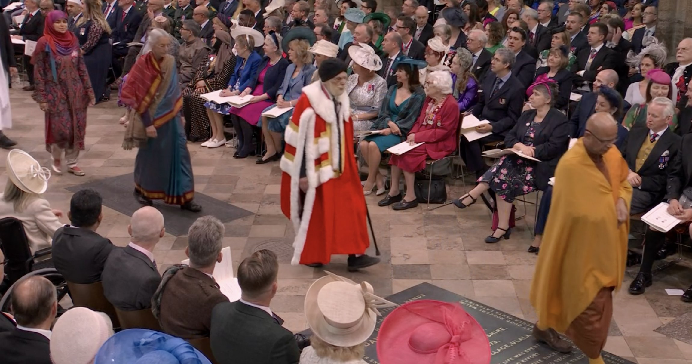 Les leaders religieux de tout le Royaume-Uni sont arrivés à l'Abbaye de Westminster avant le couronnement du roi Charles III (Photo, AFP).