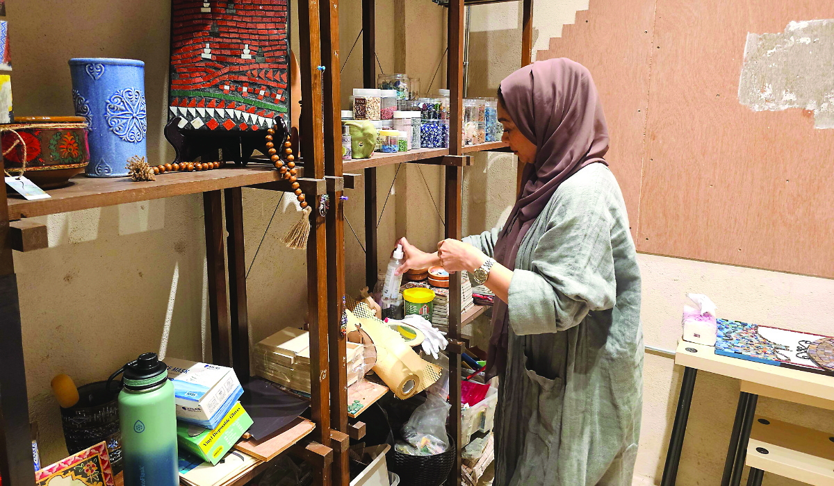 L'artiste visuel Khloud Nass animera l'un des ateliers. (Photos AN par Saleh Fareed)