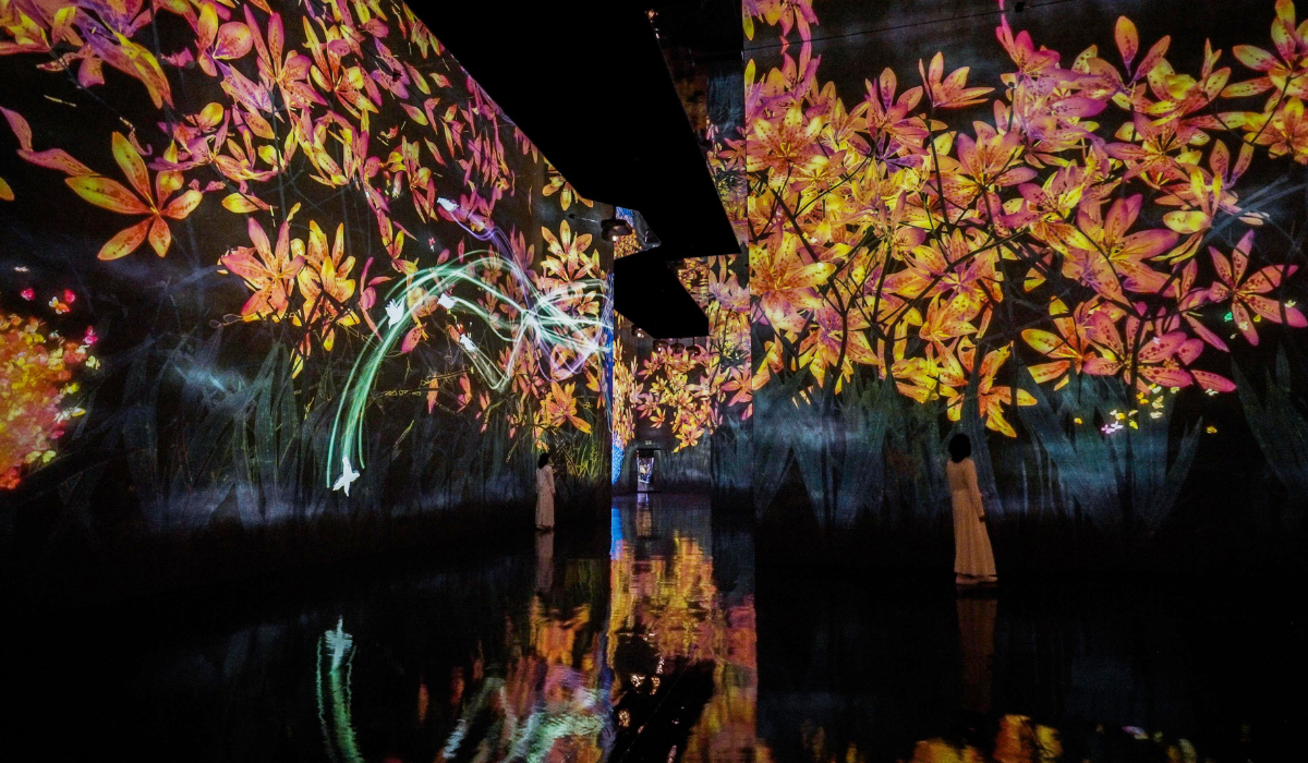 Les œuvres d'art interactives du TeamLab Borderless réagissent au mouvement et évoluent avec le temps, de sorte qu'aucune visite n'est identique à l'autre. (Fourni)