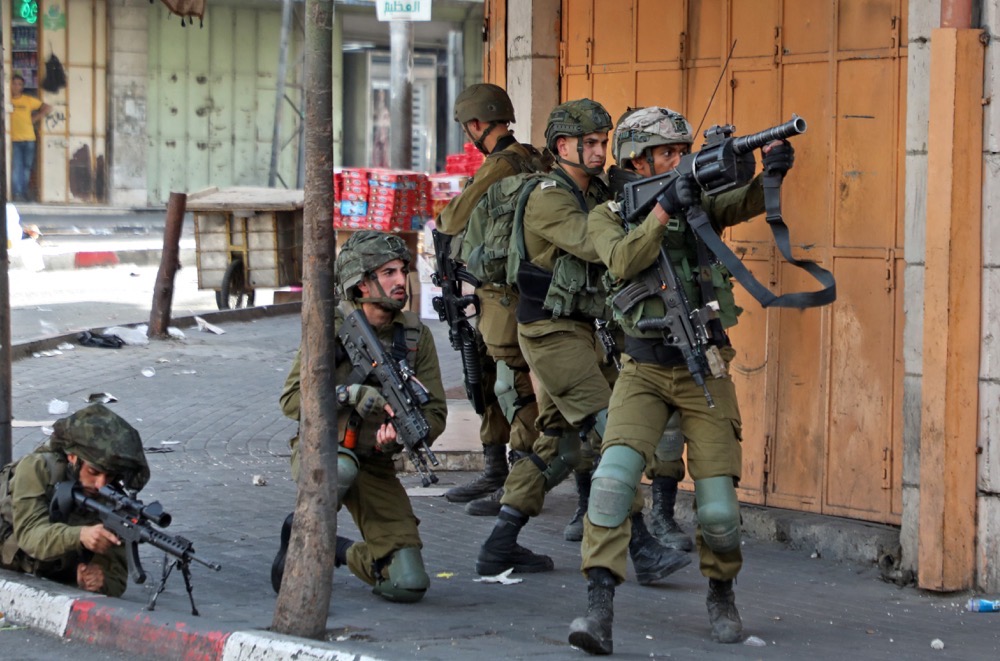 L’armée israélienne a intensifié ses raids dans certaines parties de la Cisjordanie. (AFP)
