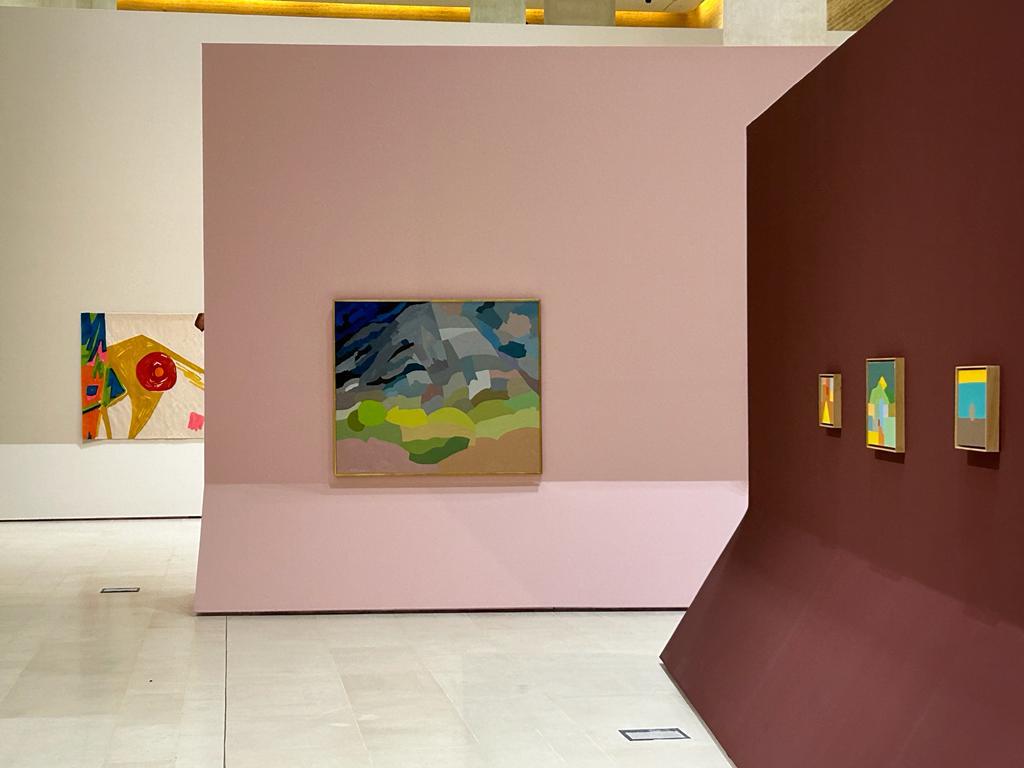 «Etel Adnan Between East and West», Ithra Center, 2024. (Photo Fournie)