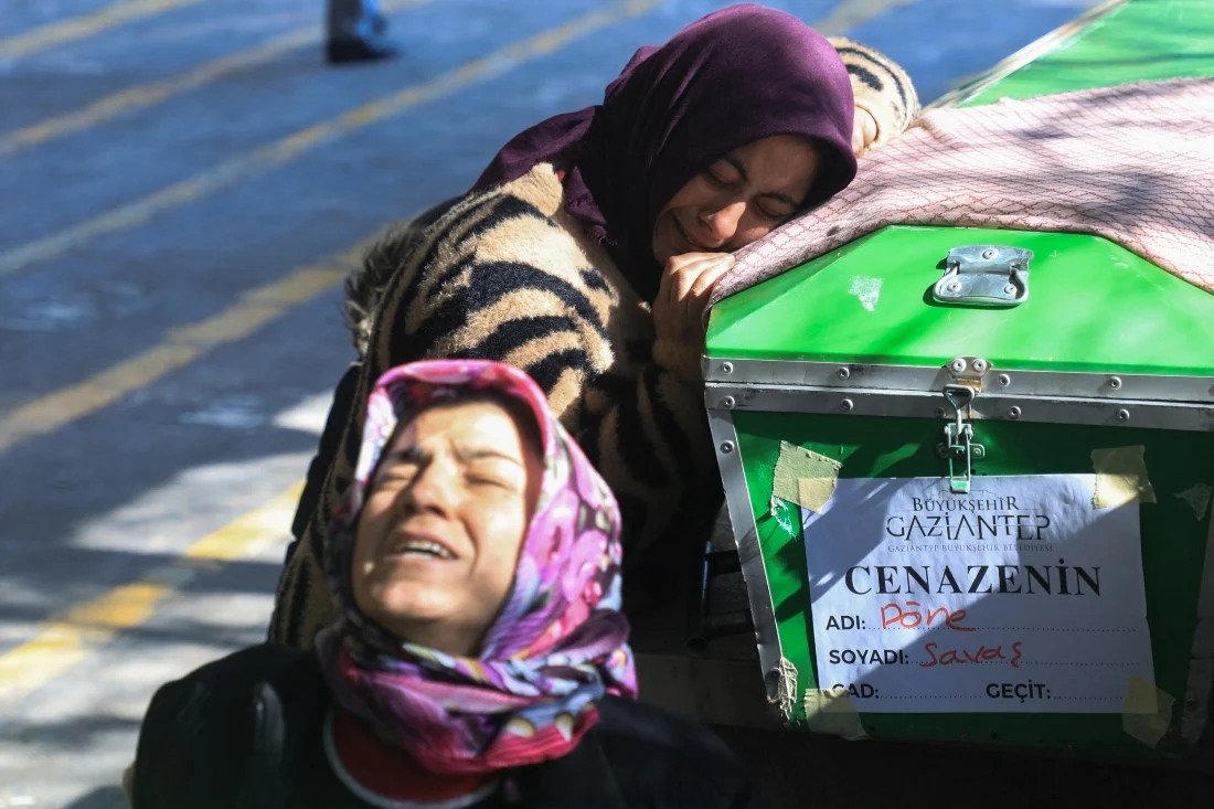 L’espoir de retrouver des survivants s’amenuise d’heure en heure. (AFP)