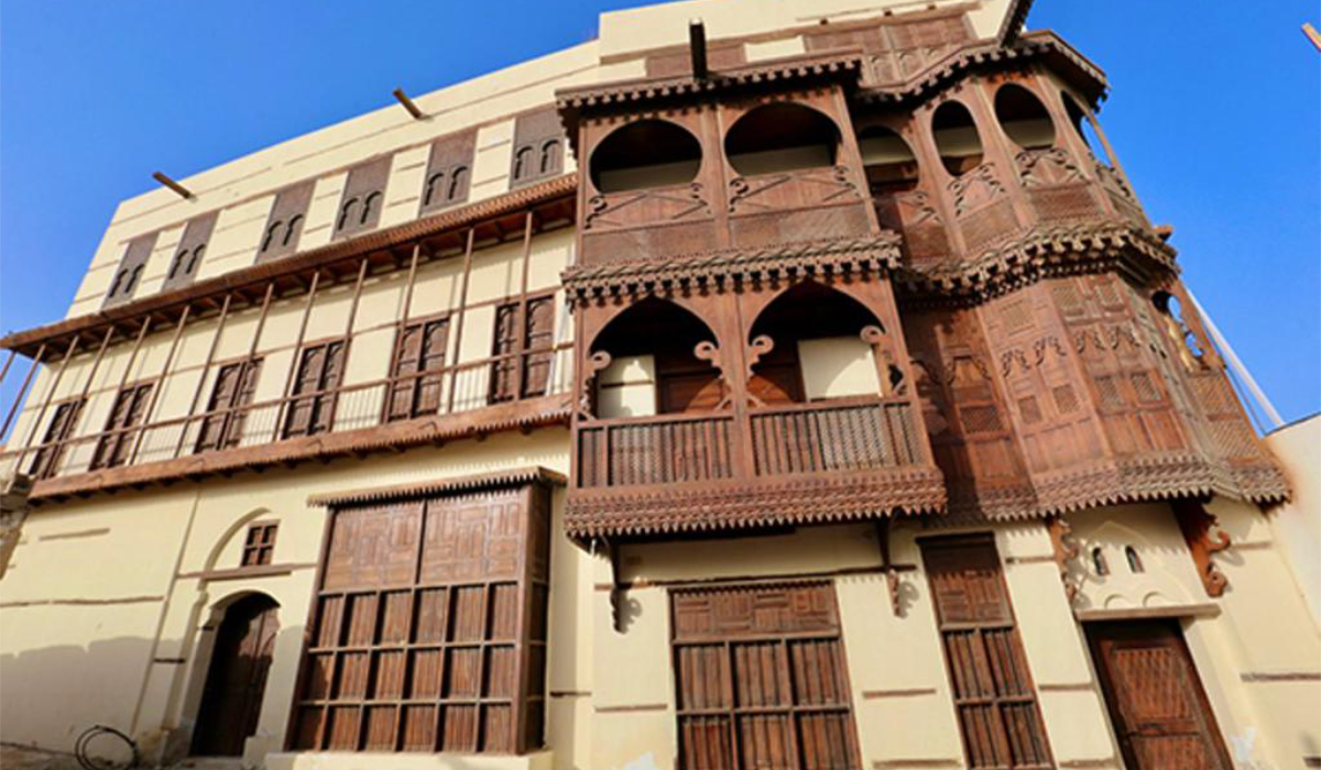 Le quartier historique d'Al-Sour se distingue par ses grands immeubles ornés de superbes moucharabiehs ou de grillages en bois fixés aux fenêtres. (Photo fournie)