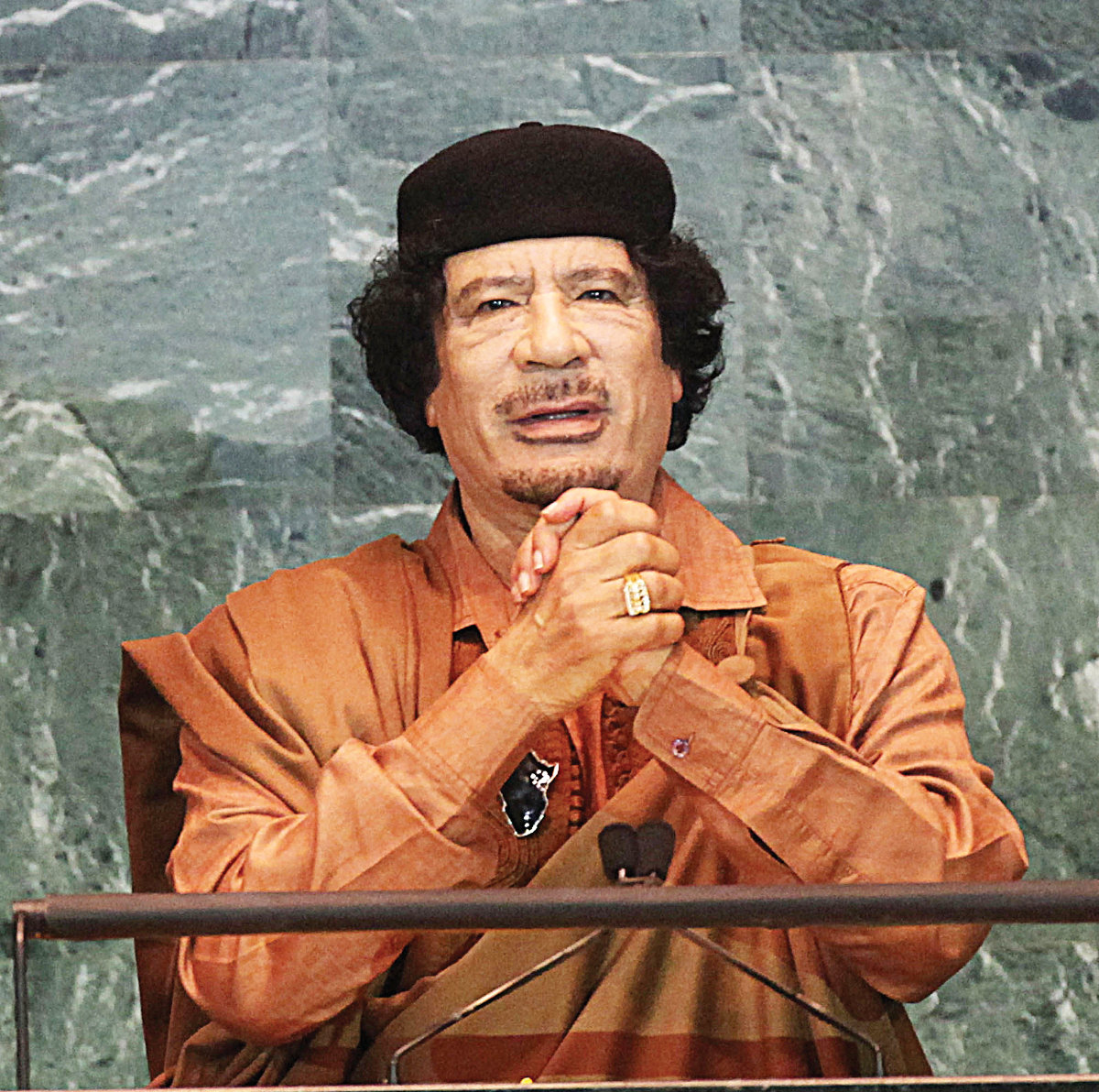 Feu le dirigeant libyen Moammar Kadhafi prononce un discours devant l'Assemblée générale des nations unies, à New York, le 23 septembre 2009. (Photo d'archive AFP)