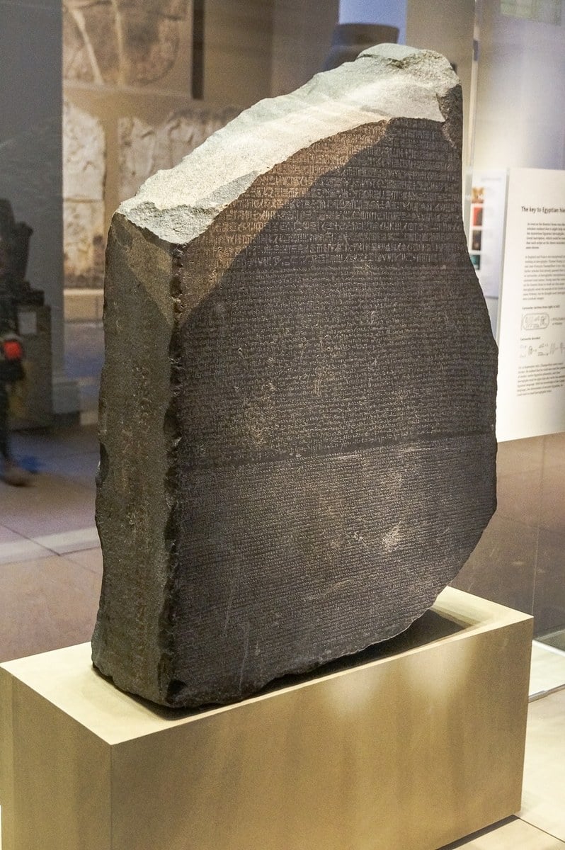Pierre de Rosette au British Museum.