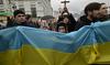  Ukraine : rassemblement de fidèles à Kiev devant un monastère visé par un avis d'expulsion