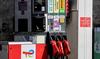 Carburants: L'exécutif maintient la pression sur les distributeurs