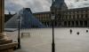 France: la patronne du musée du Louvre en première ligne après le vol des joyaux