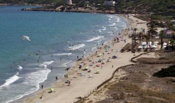 Ibiza, privée de ses touristes britanniques, craint le coup de grâce