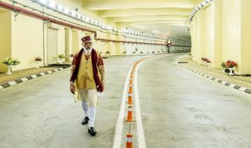 En Inde, Modi inaugure un tunnel vers la frontière chinoise
