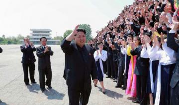 La Corée du Nord continuera de s'armer, assure Kim lors d'un défilé militaire géant