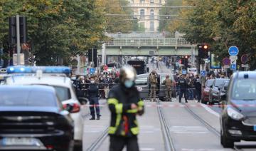 Reconfinement: le "contexte glaçant" de l'attaque de Nice bouscule le débat au Parlement