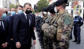 Attaque de Nice: "modifier la Constitution" pour mener "la guerre"