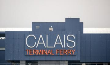 Calme plat au port de Calais, en France, après la suspension des transports en provenance du Royaume-Uni