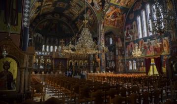 En Grèce, l'Eglise orthodoxe sceptique rattrapée par le coronavirus 
