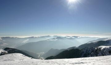 Massif vosgien: l'accès à certaines stations fermé face à l'affluence de visiteurs