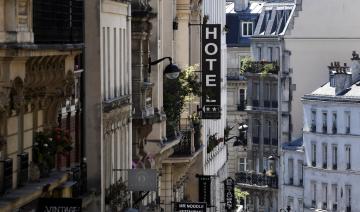 Paralysée par la pandémie qui dure, l'hôtellerie en France vit un scénario-catastrophe