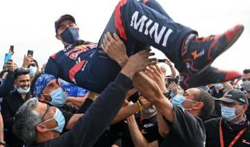 Trente ans après son premier succès, Stéphane Peterhansel remporte son 14e Dakar