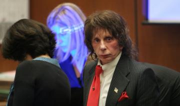 Le producteur Phil Spector, faiseur de tubes et magicien du son