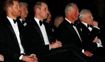 Le prince Harry a parlé avec William et Charles, selon une proche