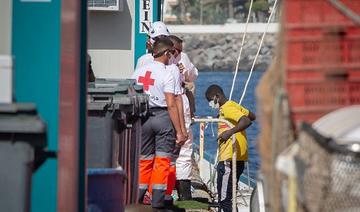 Canaries: trois morts et 41 rescapés à bord d'un bateau de migrants 