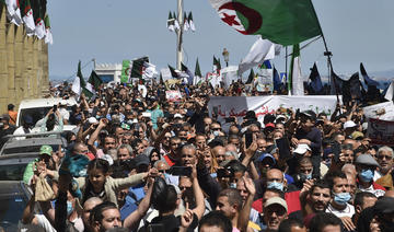 Algérie: début de campagne électorale sur fond de répression du Hirak