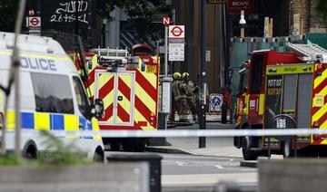 Intervention d'une centaine de pompiers pour lutter contre un incendie à proximité d'une station de train et de métro de Londres, le 28 juin 2021 (Photo, AFP)