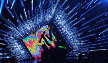 Le logo MTV est vu sur scène lors des MTV Video Music Awards 2015 au Microsoft Theatre, le 30 août 2015 à Los Angeles, Californie (Photo, AFP)