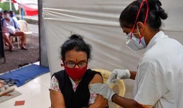 Virus: l'obligation vaccinale progresse, la faim dans le monde s'aggrave
