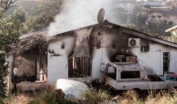 Une photo prise le 16 juillet 2021 montre une maison détruite après que des foules en colère ont incendié des maisons à Duffs Road près de Phoenix, où des tensions raciales ont également été signalées alors que le président Cyril Ramaphosa se rend dans la province du Kwazulu-Natal où les violences se sont poursuivies pendant 6 jours. (Rajesh Jantilal / AFP)