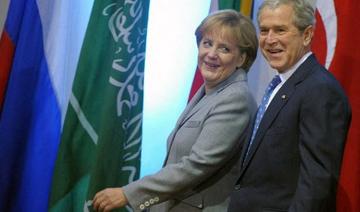 George W. Bush fait l’éloge d'Angela Merkel, une «femme au grand cœur»