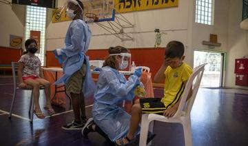 Le Premier ministre israélien exhorte les jeunes du pays à se faire vacciner alors que le nombre de cas de coronavirus a augmenté ces derniers jours (Photo, AP)