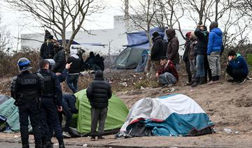 Calais: 130 migrants à nouveau expulsés d'une zone désaffectée