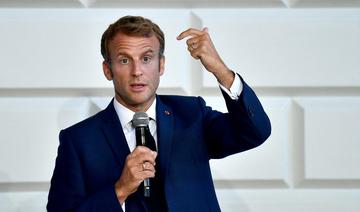 «Mentez… mentez !…»