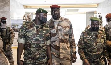 Guinée: le chef de la junte prête serment comme président de transition