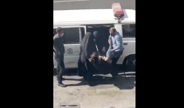 Une vidéo montre l’arrestation violente d’une femme iranienne avec un lasso de capture de chiens 