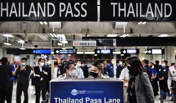 Pleine d'espoir, la Thaïlande accueille ses premiers touristes sans quarantaine