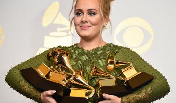 La chanteuse Adele doublement en première place des classements britanniques